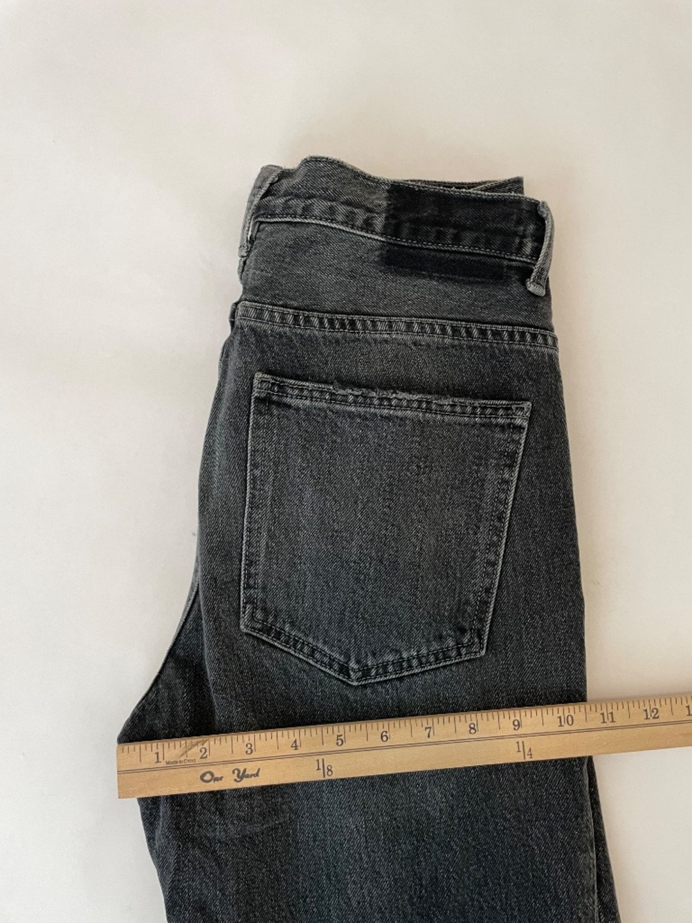The Great. Kick Bell Jean Women’s 27 Gray Denim Flare Raw Hem Medium Wash 70's - Picture 9 of 9